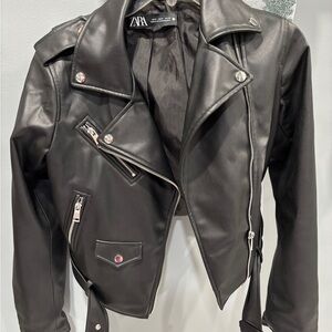 Zara Sleek Black Leather Biker Jacket